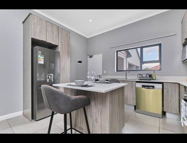 2 BEDROOM PROPERTY TO RENT IN MORNINGSIDE